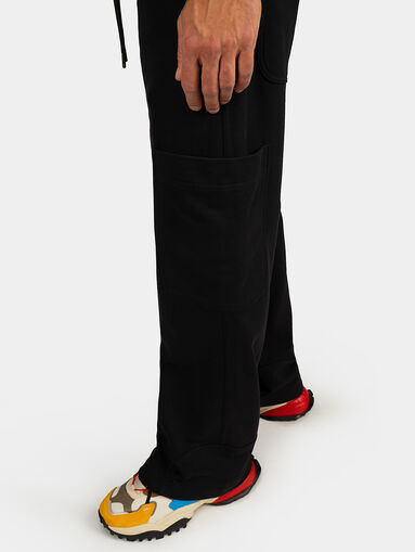 Cotton sports trousers with logo detail - 3