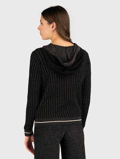 Sweatshirt with hood and logo - 3