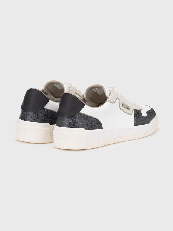 Sports shoes with coloured insert - 3