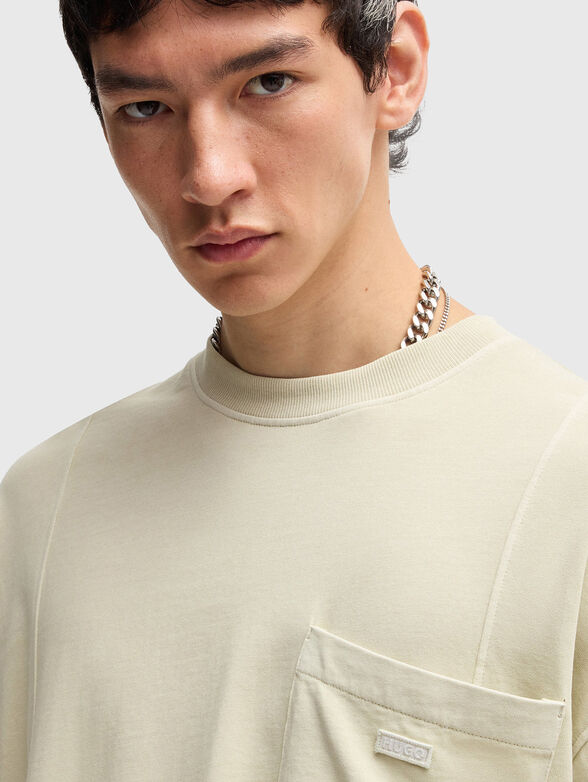 Cotton T-shirt with vertical seams - 3