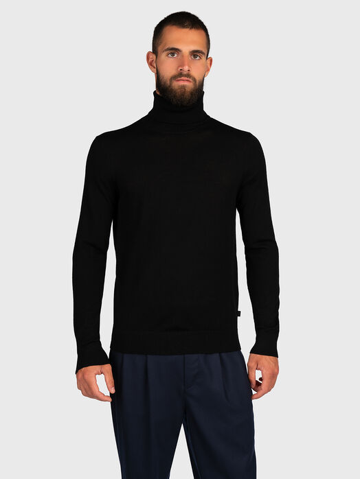 Black sweater with polo collar