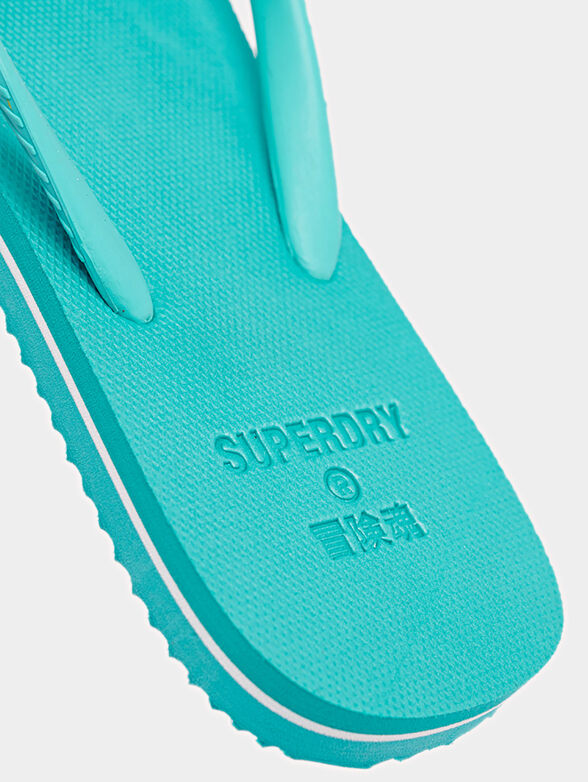 Flip-flops - 4