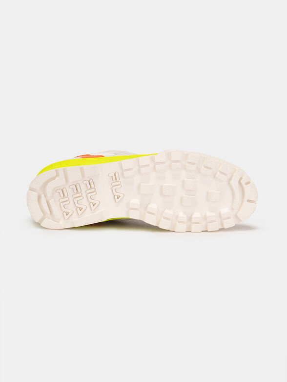 TRAILSTEP sneakers with neon elements - 5