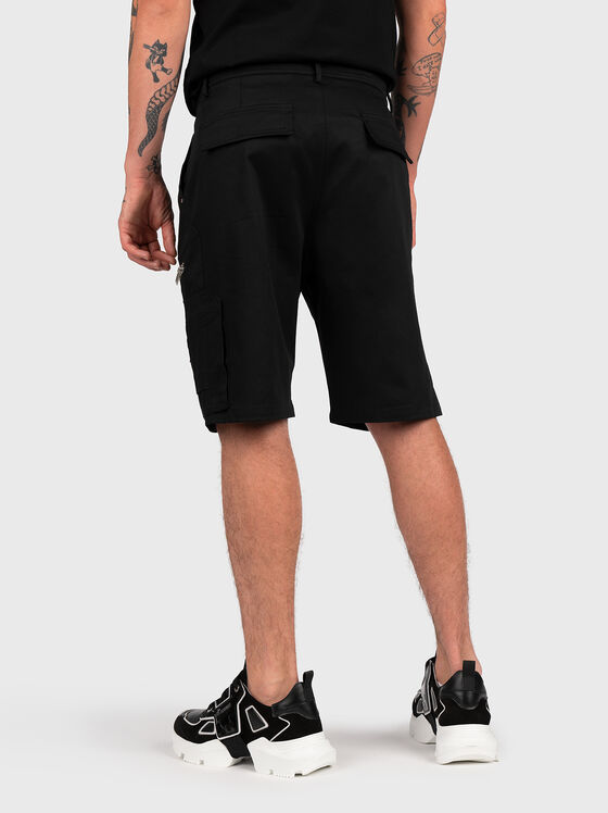 Black shorts with pockets - 2