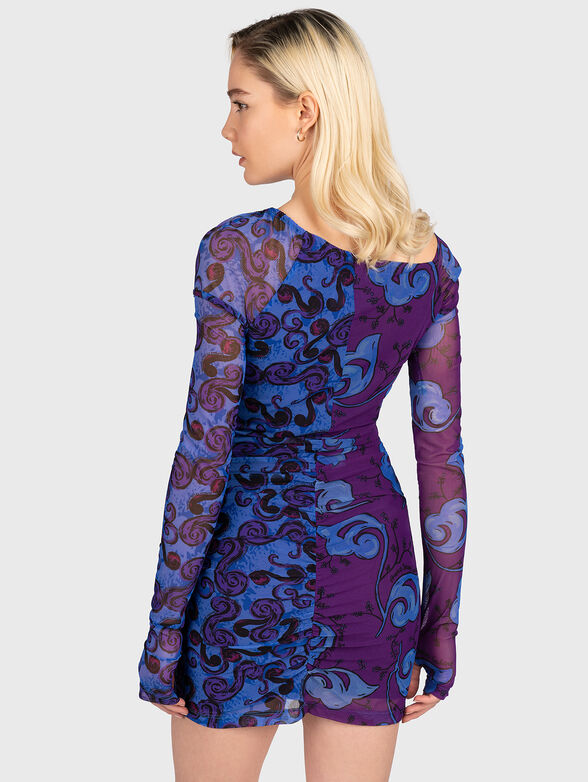 Dress with cut-out accents - 2