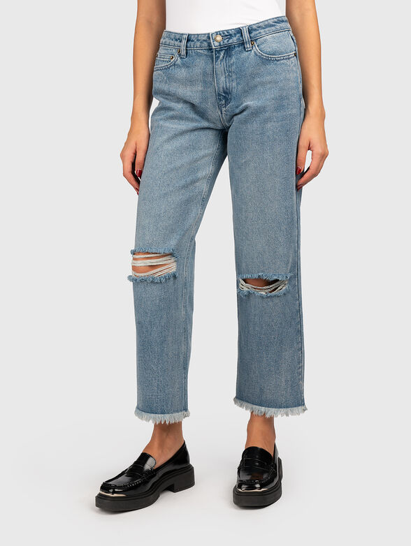 Jeans with distressed effect - 0