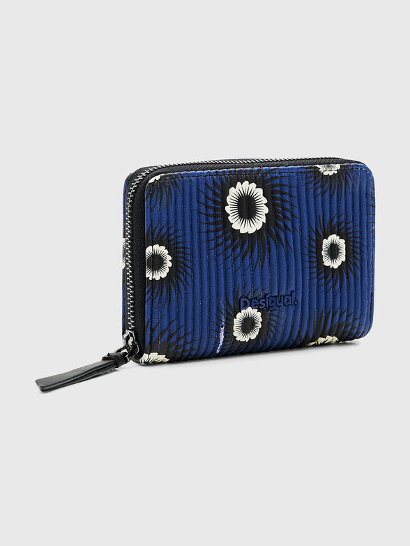 Wallet with black and white details - 4