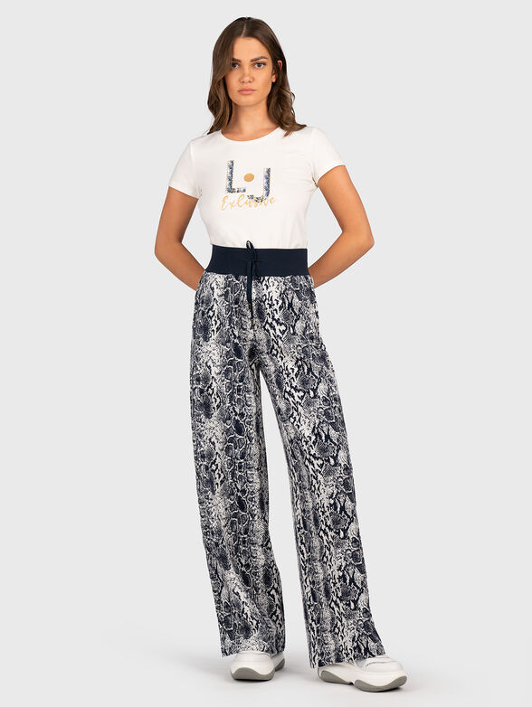 T-shirt with contrasting logo - 2