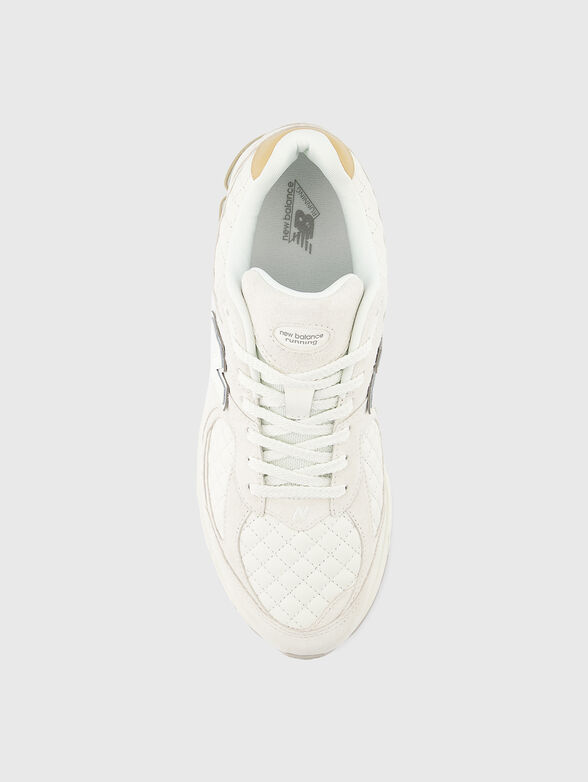 2002R sports shoes with quilted effect - 5