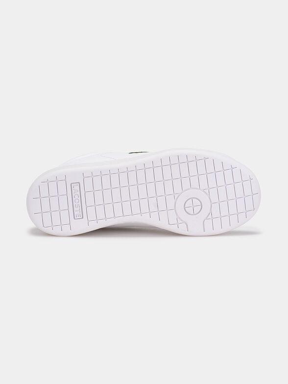 White sneakers - 5