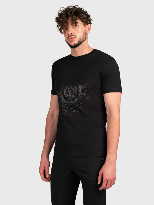 T-shirt with embossed appliqué