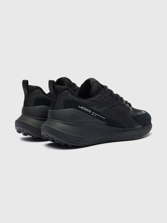 Sports shoes with logo - 2
