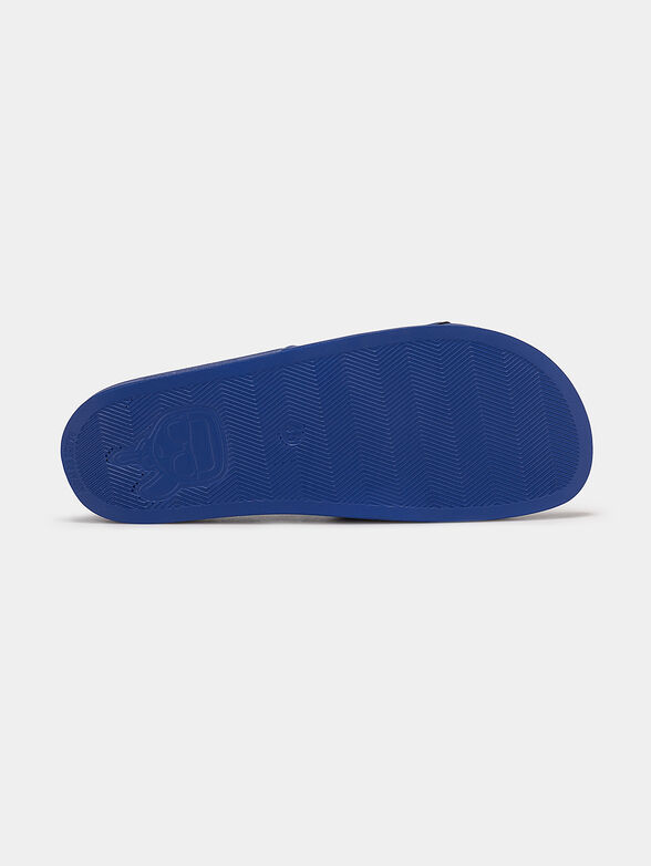 KONDO blue beach slides with contrasting logo - 5