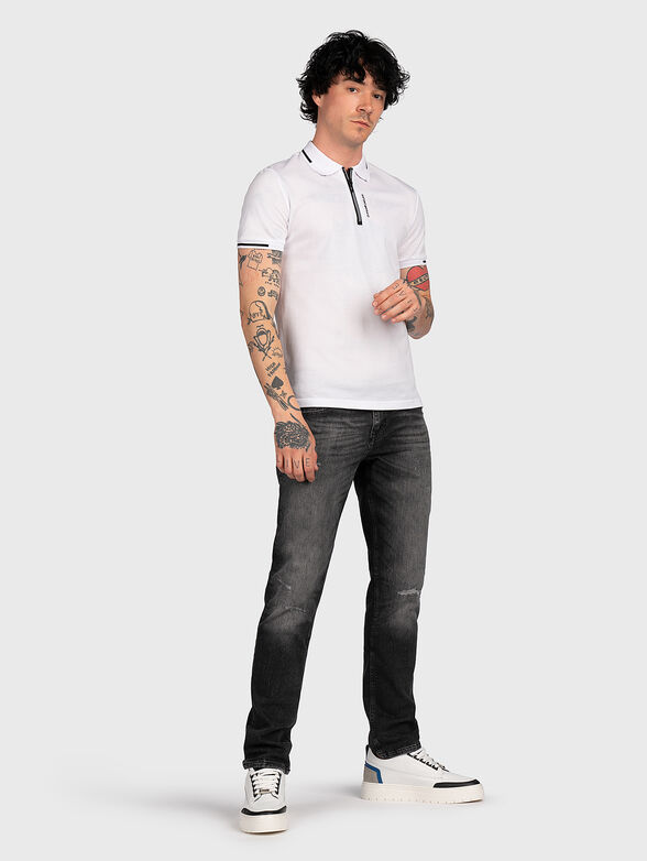 Black cotton polo-shirt with contrasting logo - 2