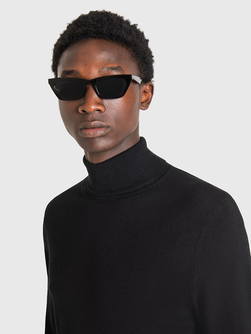 High-neck black sweater  - 3