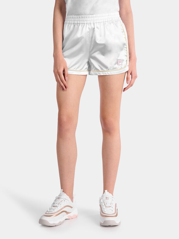 Shorts with contrast logo patch - 1