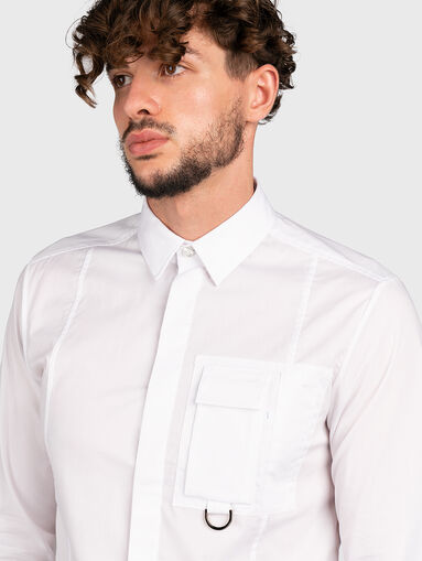 Shirt with accent pocket - 5