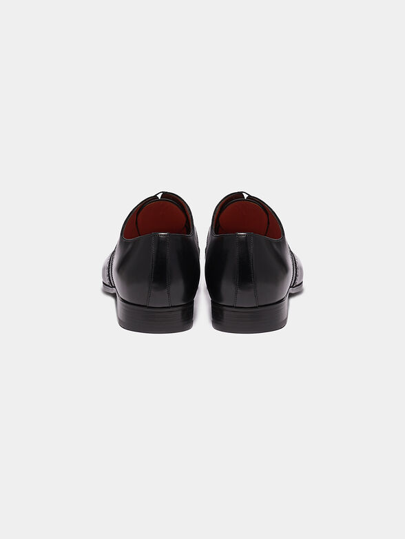 Black leather shoes - 6