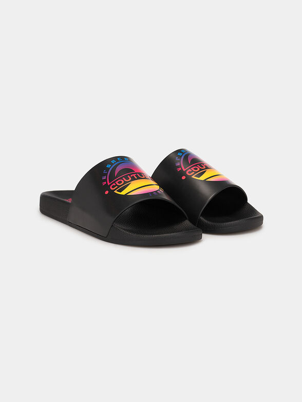 Black beach slippers with print - 1