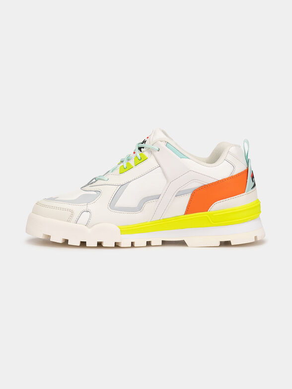 TRAILSTEP sneakers with neon elements - 4