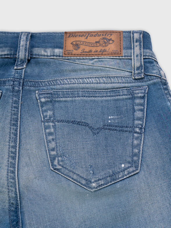 Jeans with patches - 4