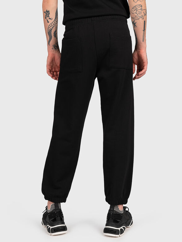 Black trousers with contrasting logo - 2