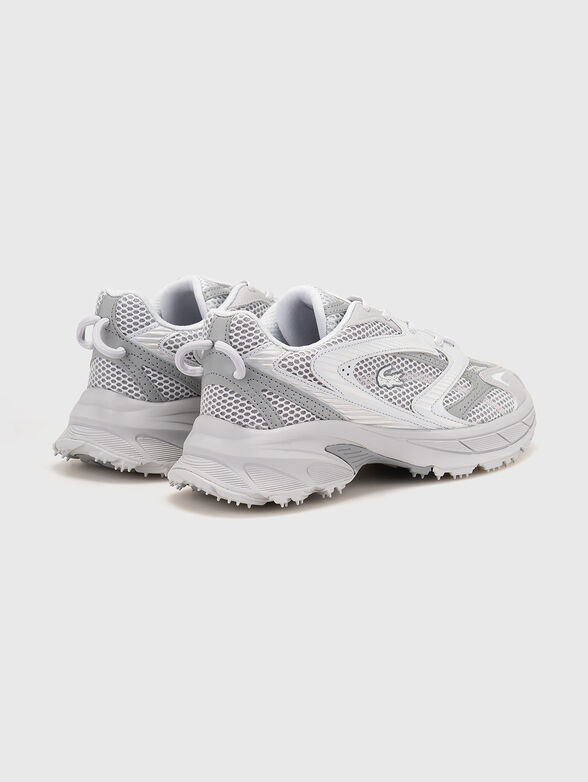 Sports shoes with logo detail - 3
