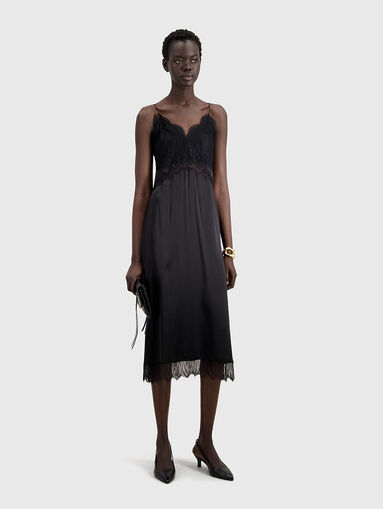 Lace midi dress in black  - 4