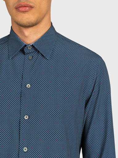 Blue shirt - 3
