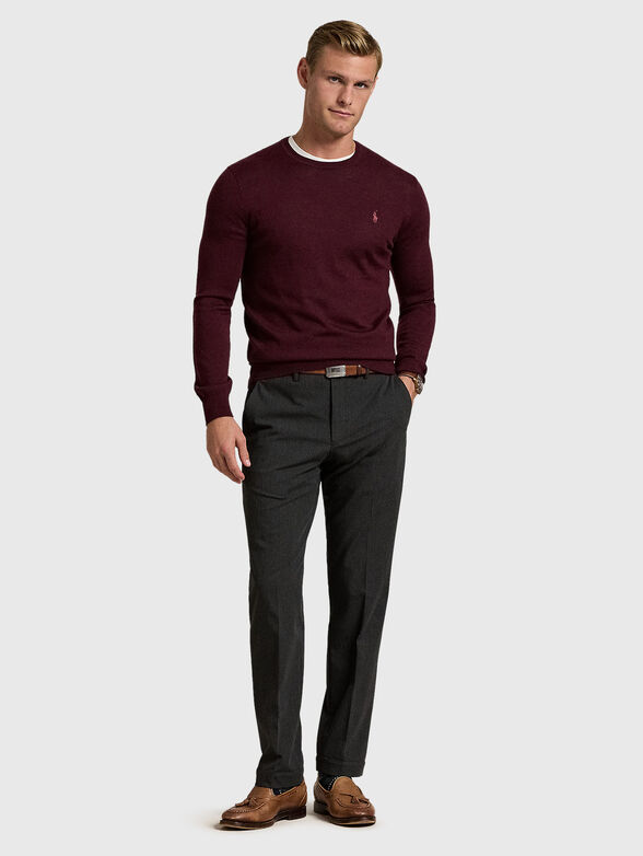 Burgundy sweater with an oval neckline - 1