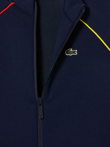 Sweatshirt with contrasting stripes - 4