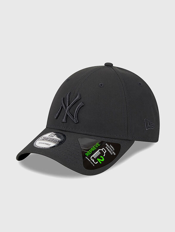 Hat with visor  - 2