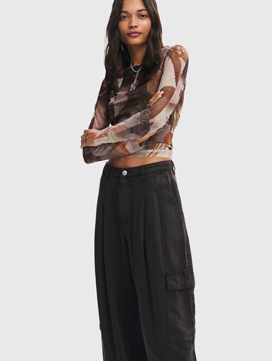 Cargo jeans with wide legs - 2