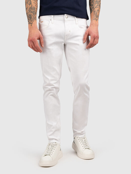 GEEZER white jeans