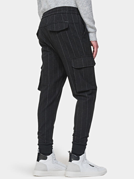 Cargo trousers with contrasting stripes - 2