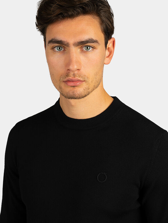 Wool sweater with embroidered logo detail - 4