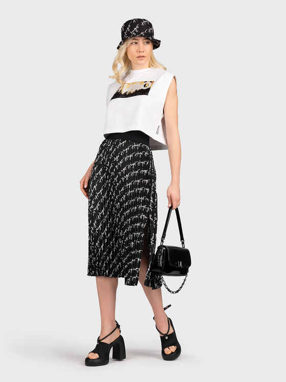 Black top with contrasting print - 2