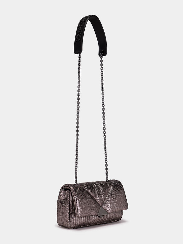 Red crossbody bag with glamorous effect - 2