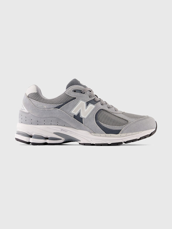 2002 sport shoes in grey color - 1