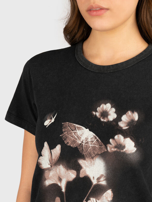 Cotton T-shirt with oval neckline - 4