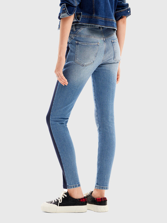Jeans with accent elements - 2