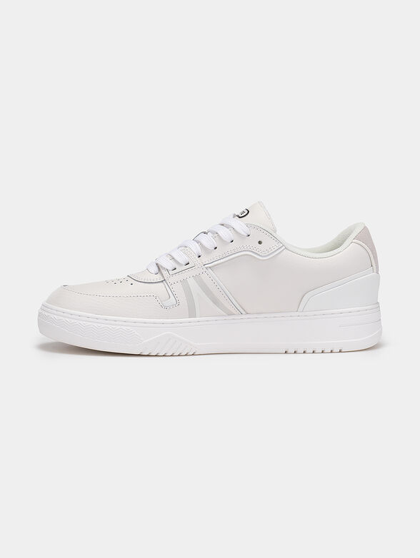 Sports shoes - 4