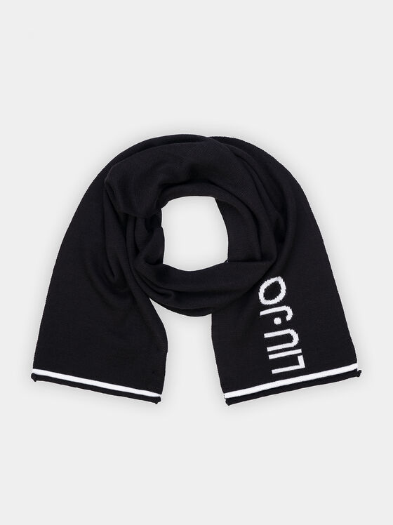 Knitted scarf - 1