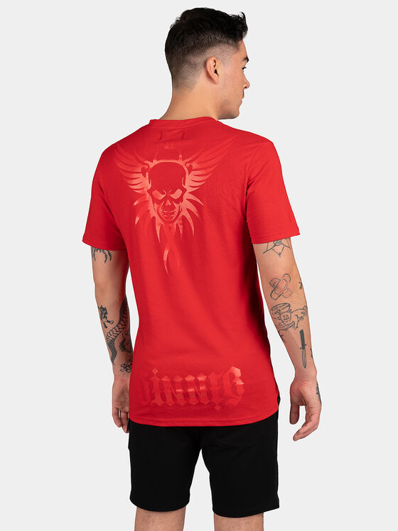 Κόκκινο μπλουζάκι με ντεκολτέ σε σχήμα V  - 2