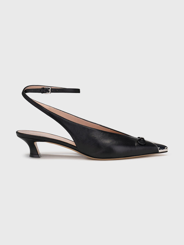 Low-heeled shoes - 0
