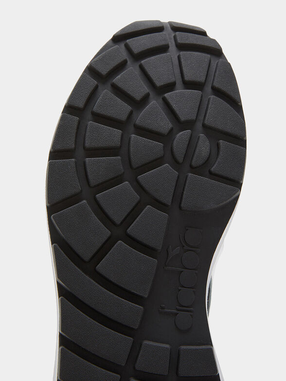 KMARO 42 sports shoes - 4