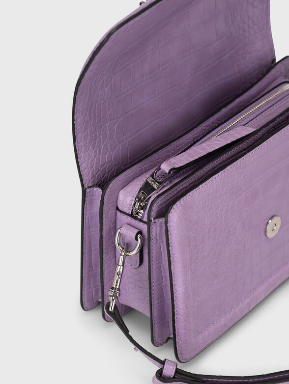 Croc-effect crossbody bag in black - 6