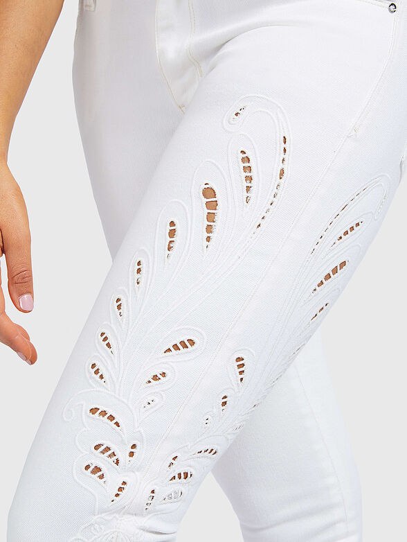 SEXY CURVE Jeans with embroidery - 4