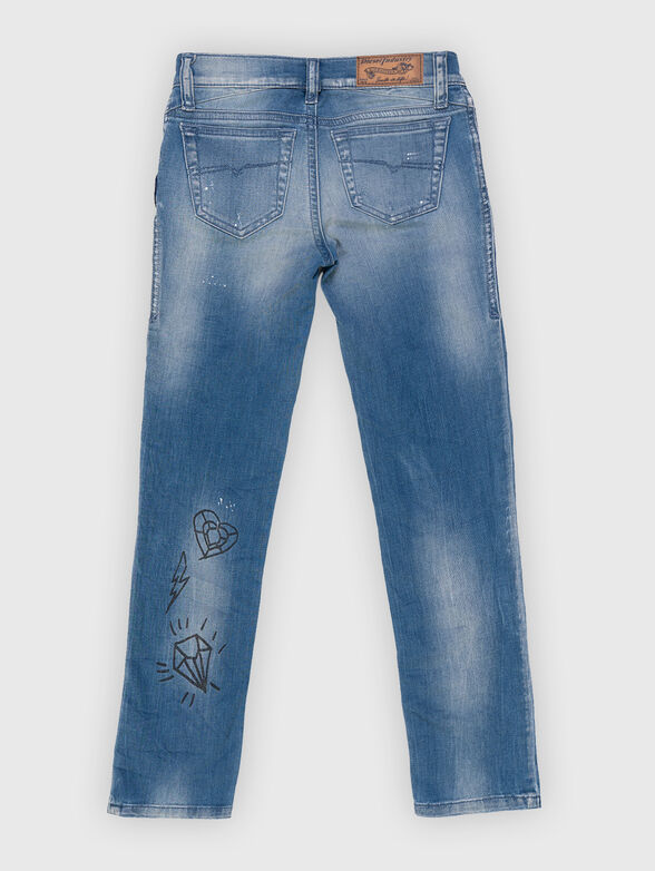 Jeans with patches - 2