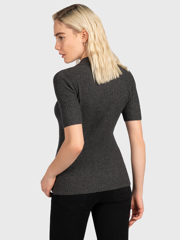 Polo-shirt with collar and buttons - 3